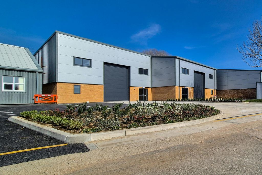 Property photo 1 of 6 1Web2.Jpg