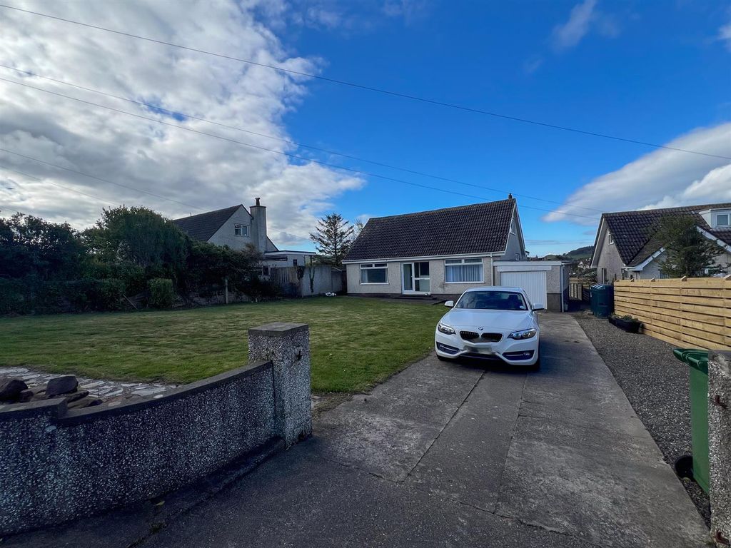 Property photo 1 of 21 Close Ard, 30 MV-01.Jpg