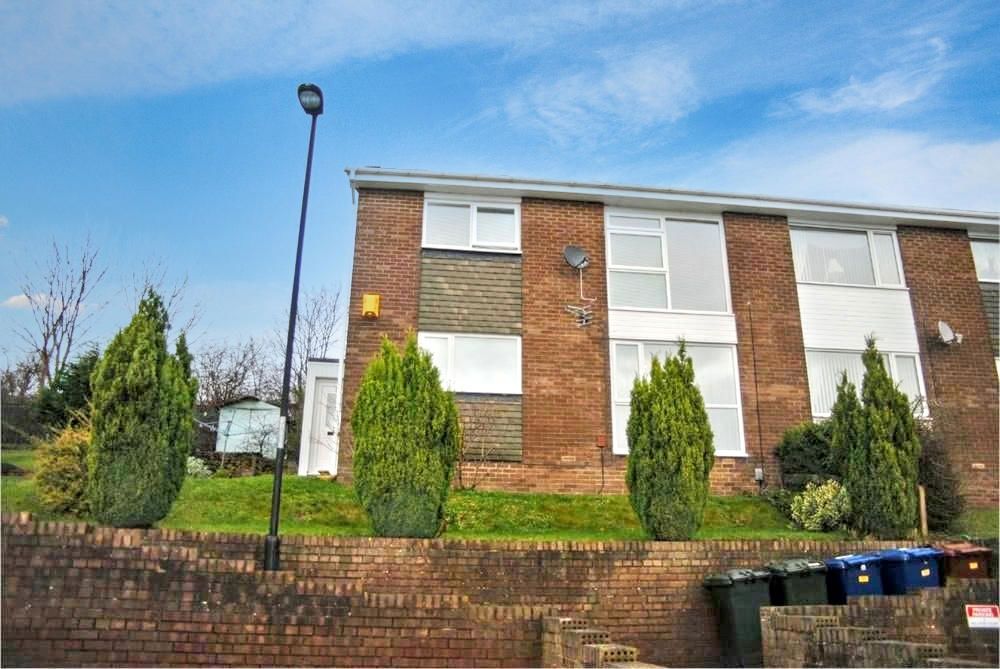 Property photo 1 of 6