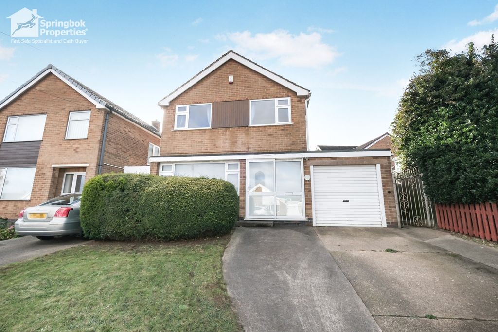 Property photo 1 of 12 Front View