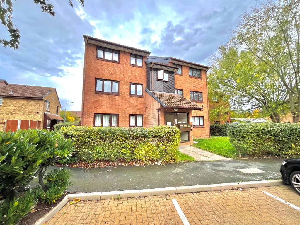 Property photo 1 of 18