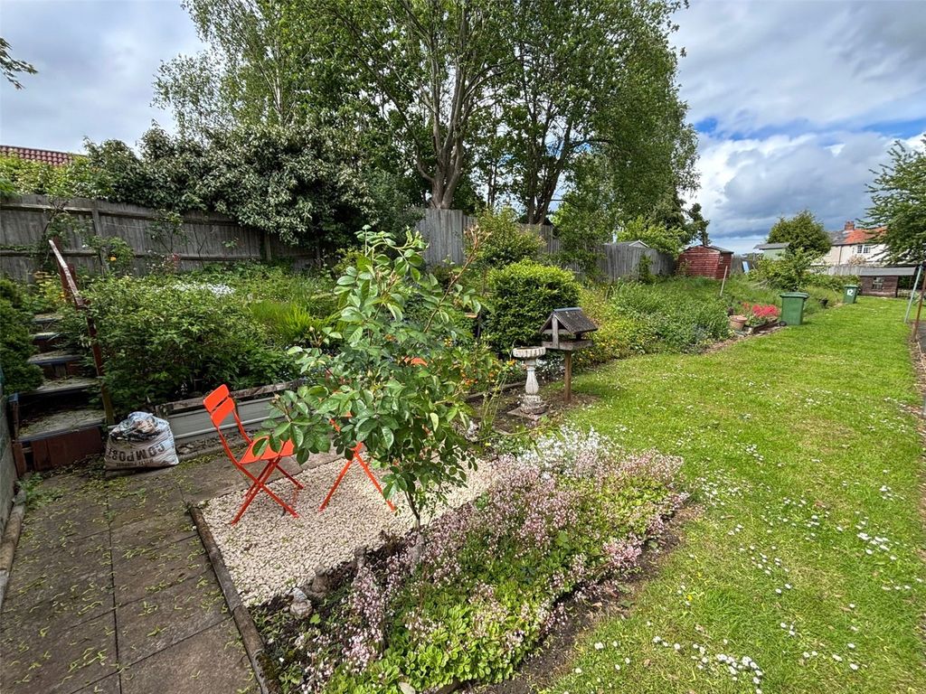 Property photo 3 of 14 Picture No. 13