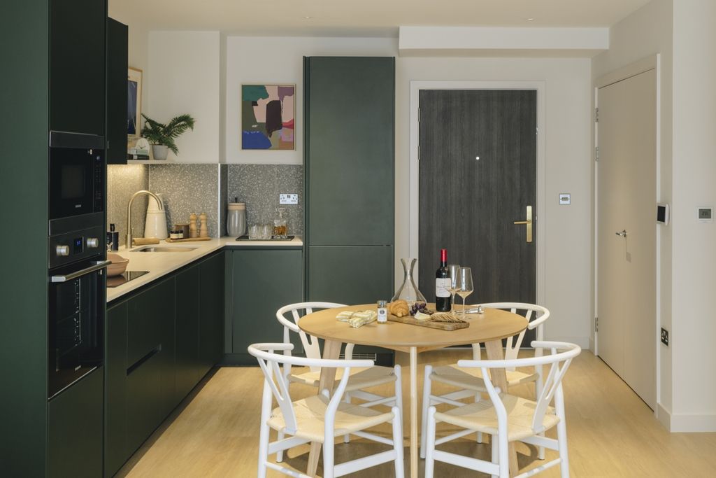 Property photo 1 of 11 The_Wiltern-(Phot...