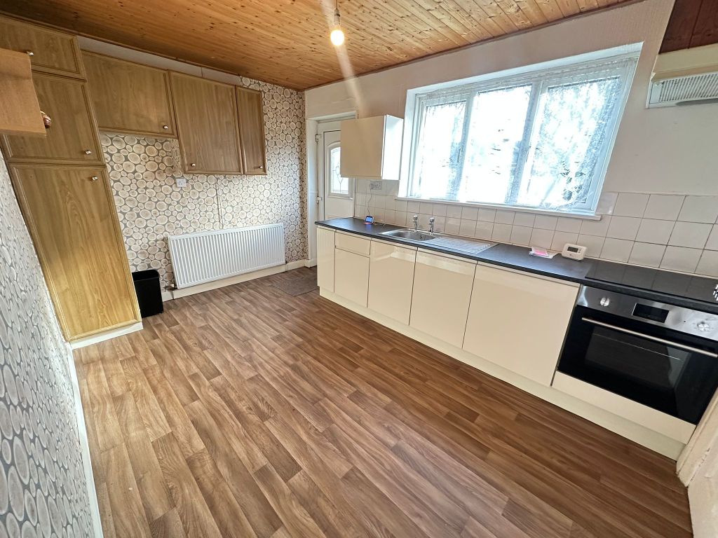 Property photo 2 of 10 Image