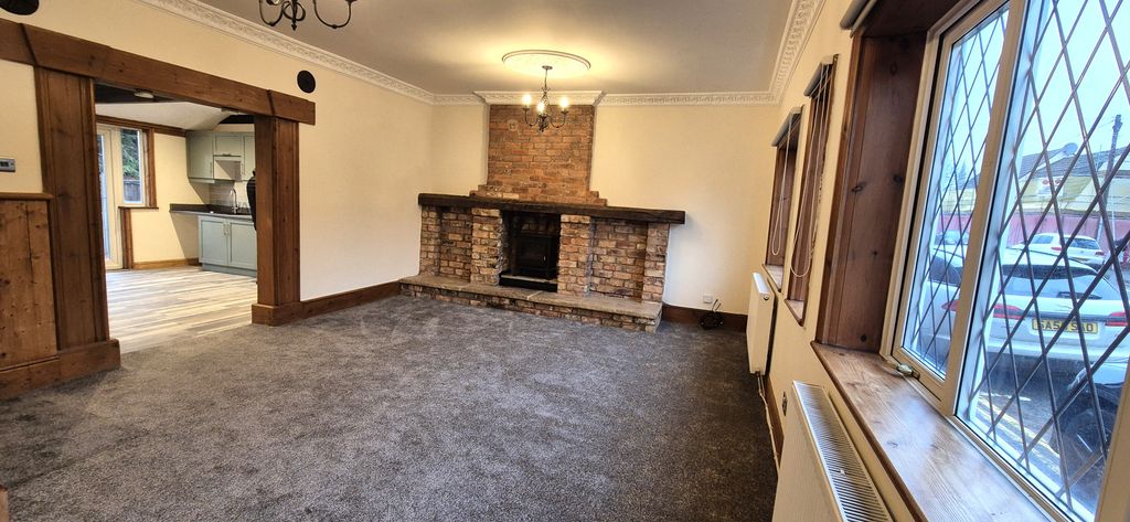 Property photo 2 of 9 Living Room