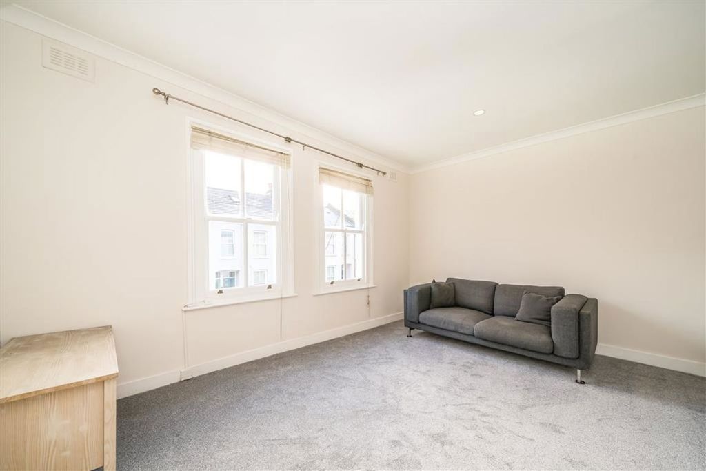 Property photo 3 of 5