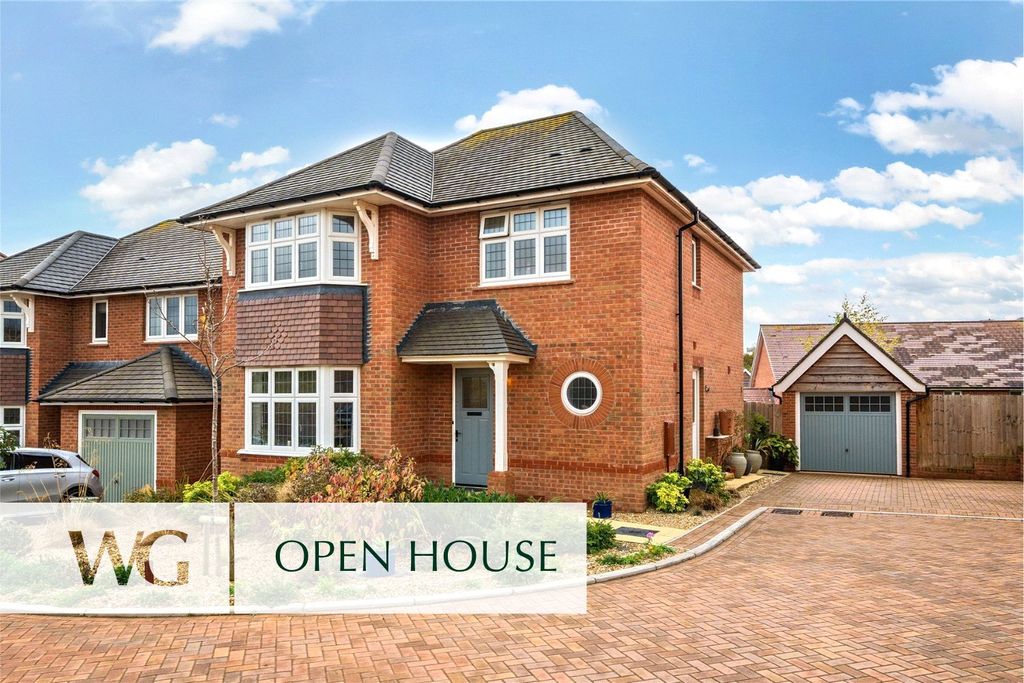 Property photo 1 of 13 Front