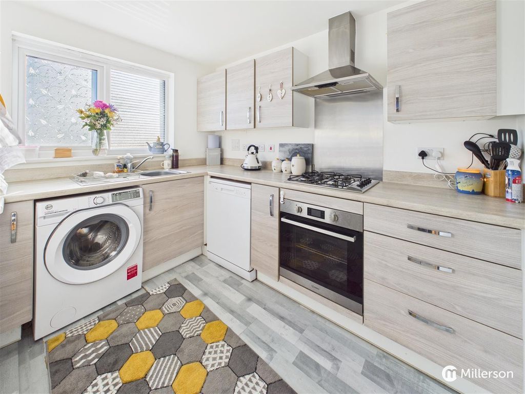 Property photo 3 of 18 Cam05092G0-Pr0128-Still007.Jpg