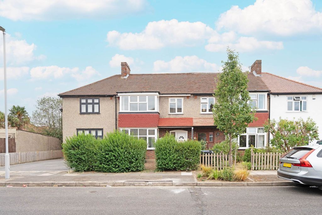 Property photo 1 of 19