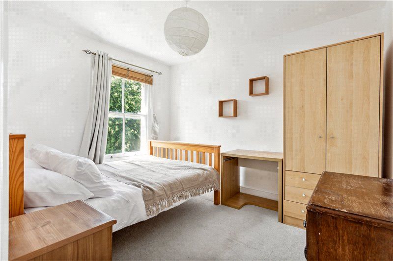 Property photo 3 of 10 Picture No. 05