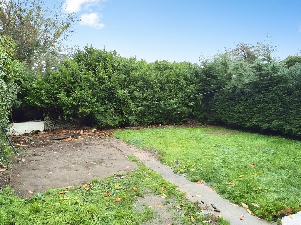Property photo 3 of 20