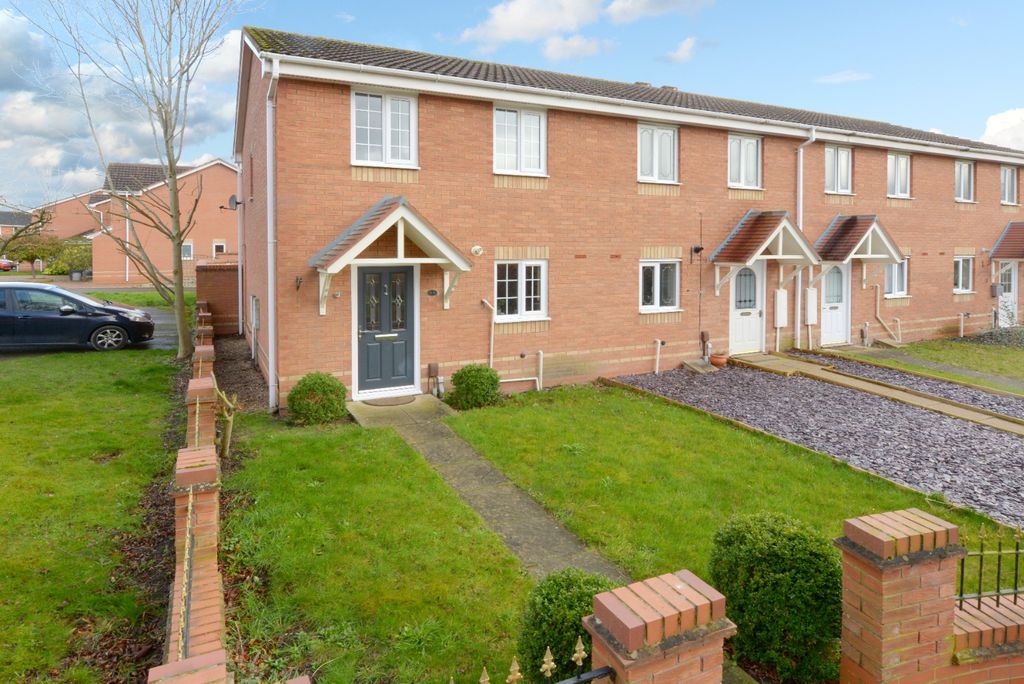 Property photo 1 of 17 3975511