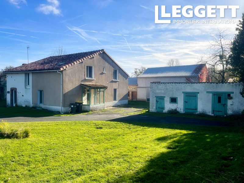 Property photo 2 of 10