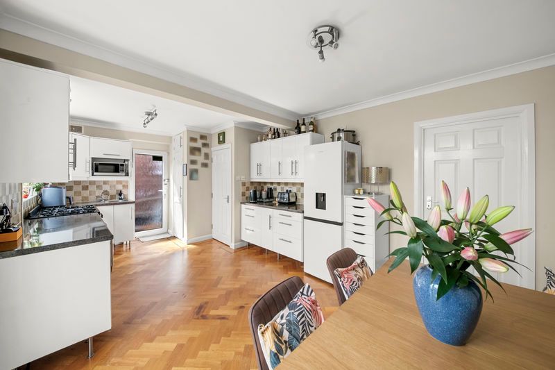 Property photo 2 of 20 Photo 10