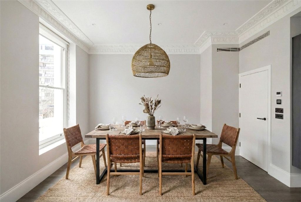 Property photo 2 of 13 Picture No. 04