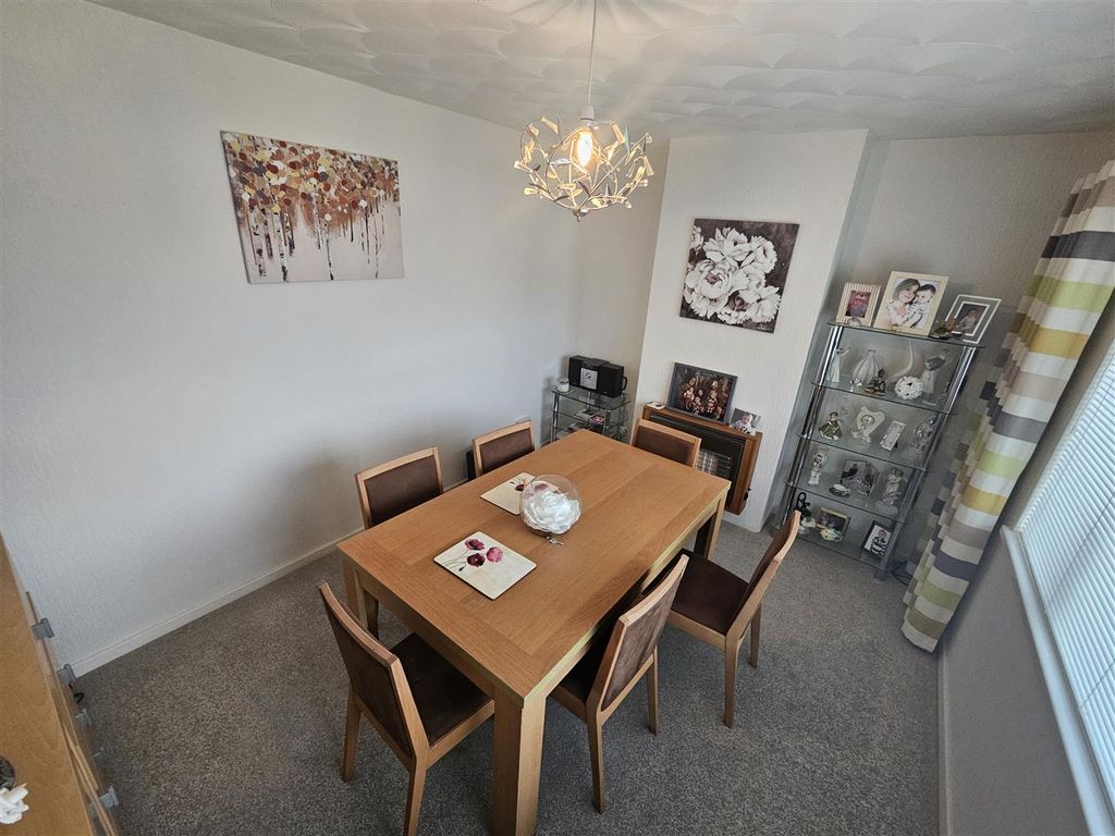 Property photo 3 of 23 20251115_120156[1].Jpg