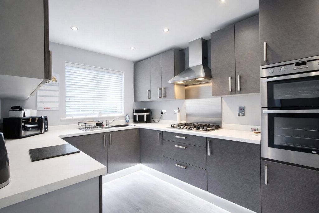 Property photo 2 of 13 Picture No. 09