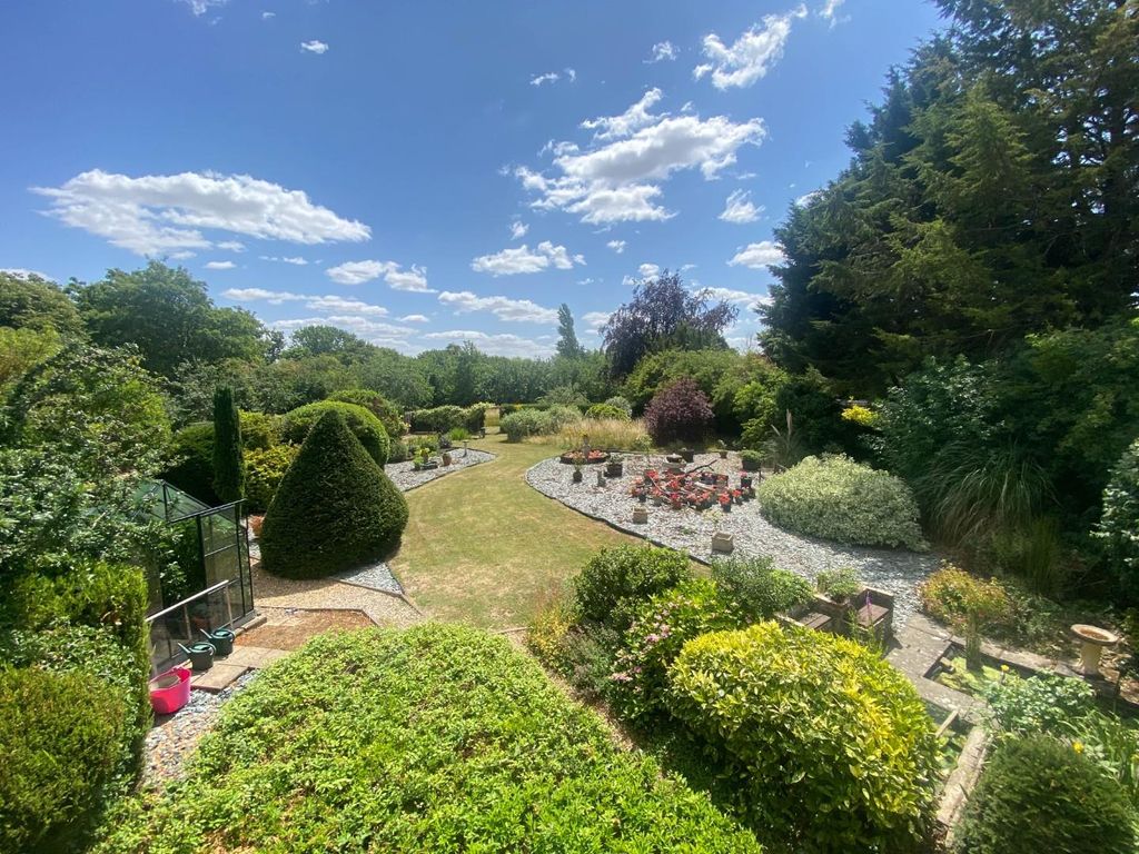 Property photo 2 of 19 Img_8475-2.Jpg