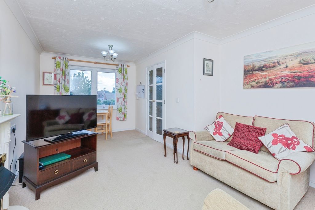 Property photo 2 of 17 Pbox-Img.Jpg