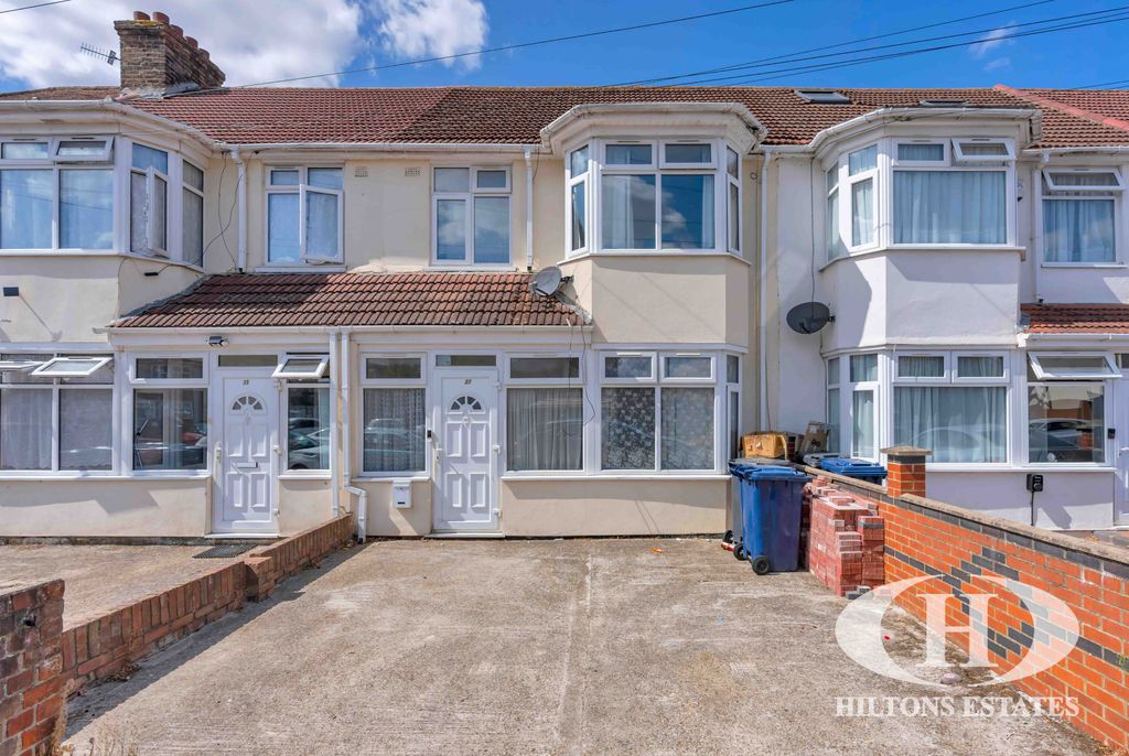 Property photo 1 of 22