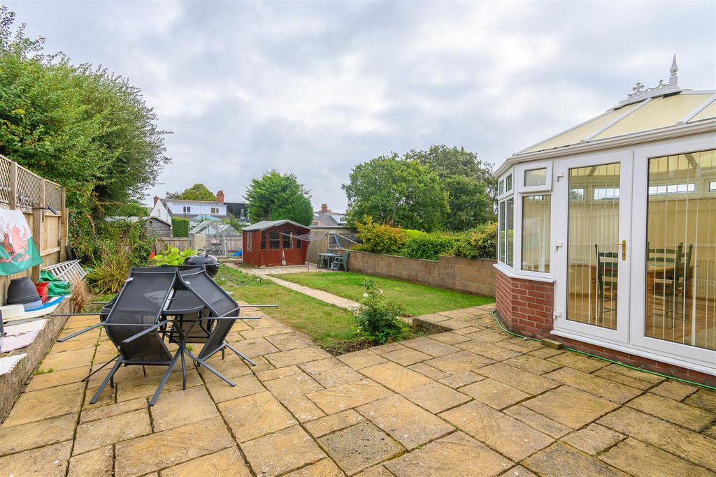 Property photo 2 of 27 Rear Garden
