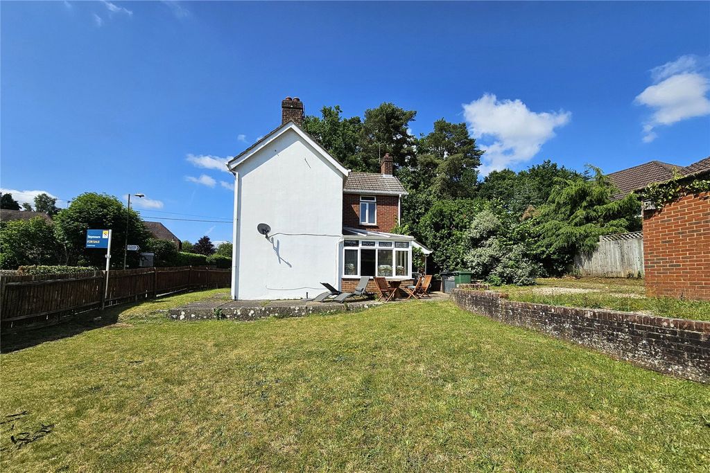 Property photo 2 of 25 Picture No. 45