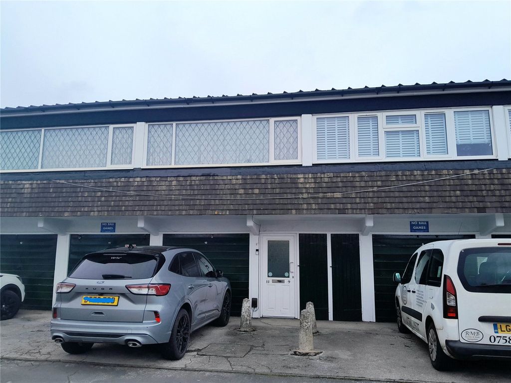 Property photo 1 of 12 Picture No. 13