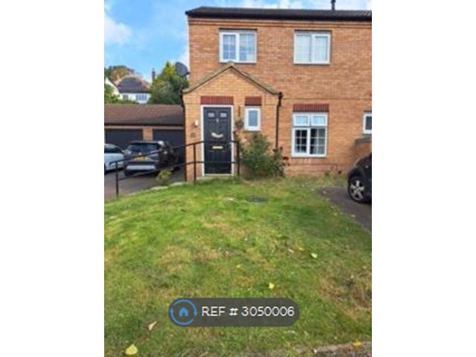 Property photo 2 of 5 Frontage
