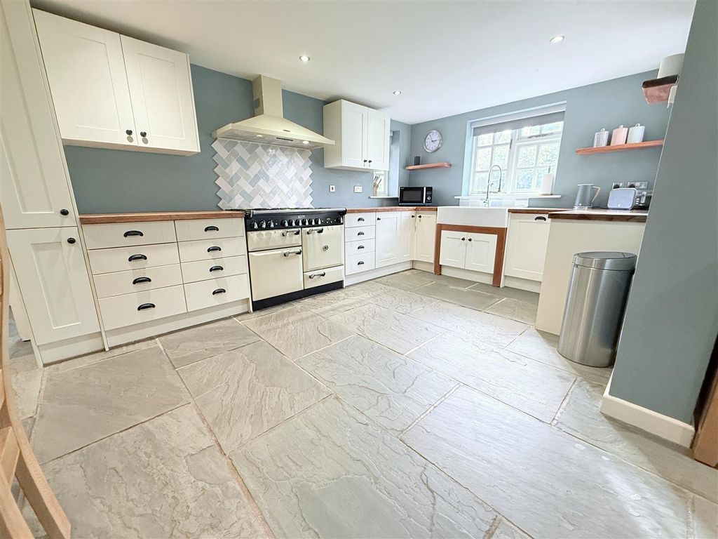 Property photo 2 of 30 Img_6459.Jpg