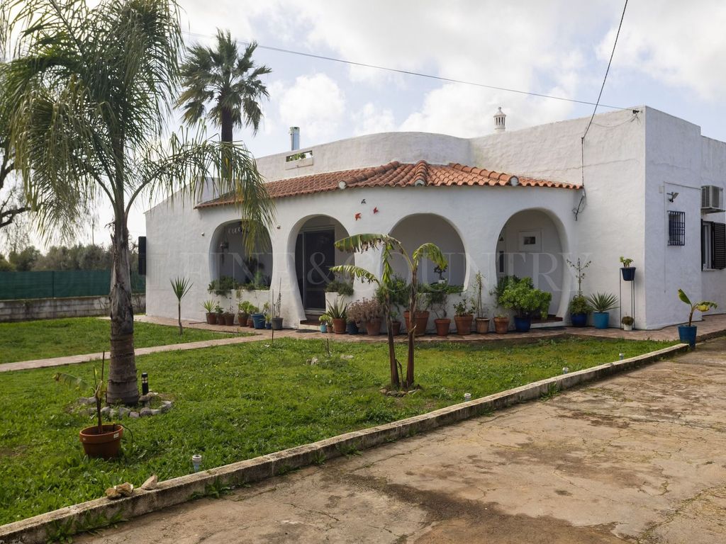 Property photo 1 of 30