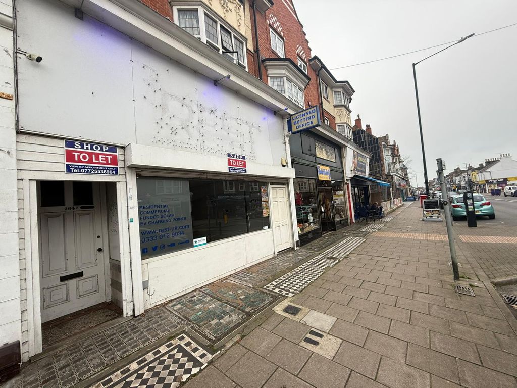 Property photo 2 of 9