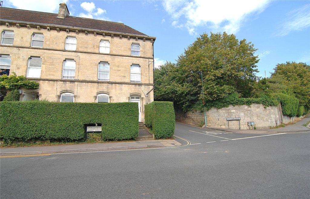 Property photo 1 of 20 Picture No. 02