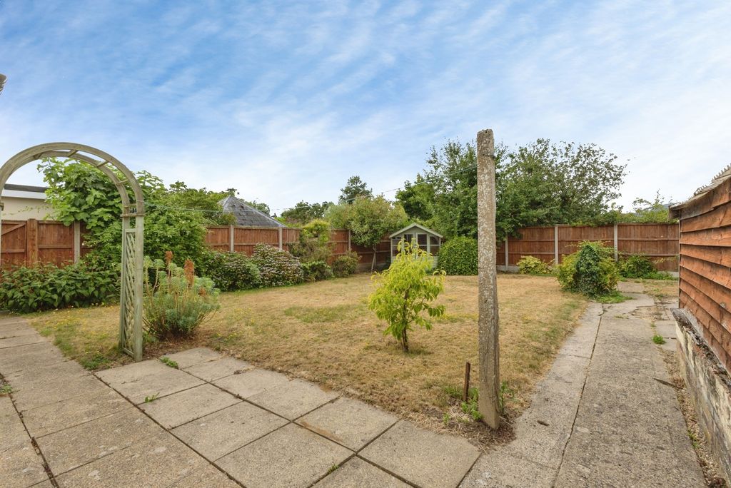 Property photo 2 of 20 Pbox-Img.Jpg