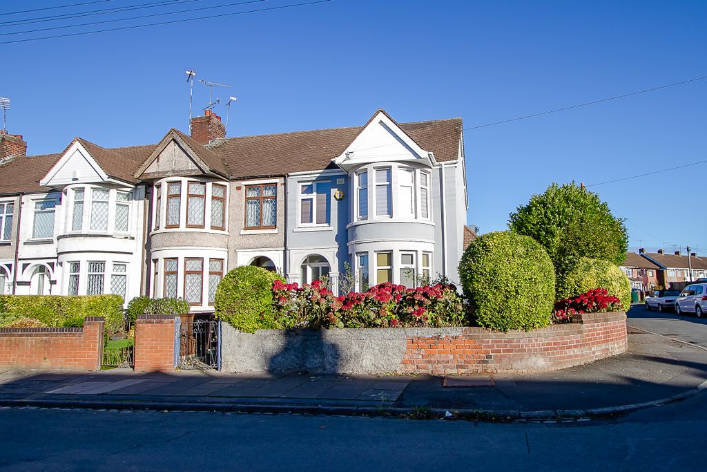 Property photo 1 of 11
