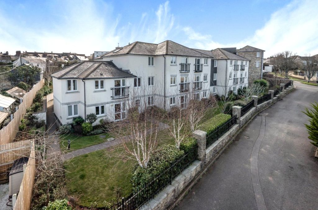 Property photo 2 of 10 Picture No. 02