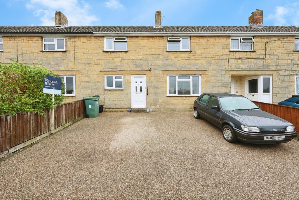 Property photo 1 of 14 Front