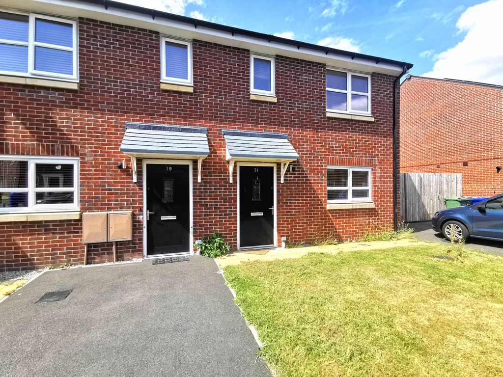 Property photo 1 of 11