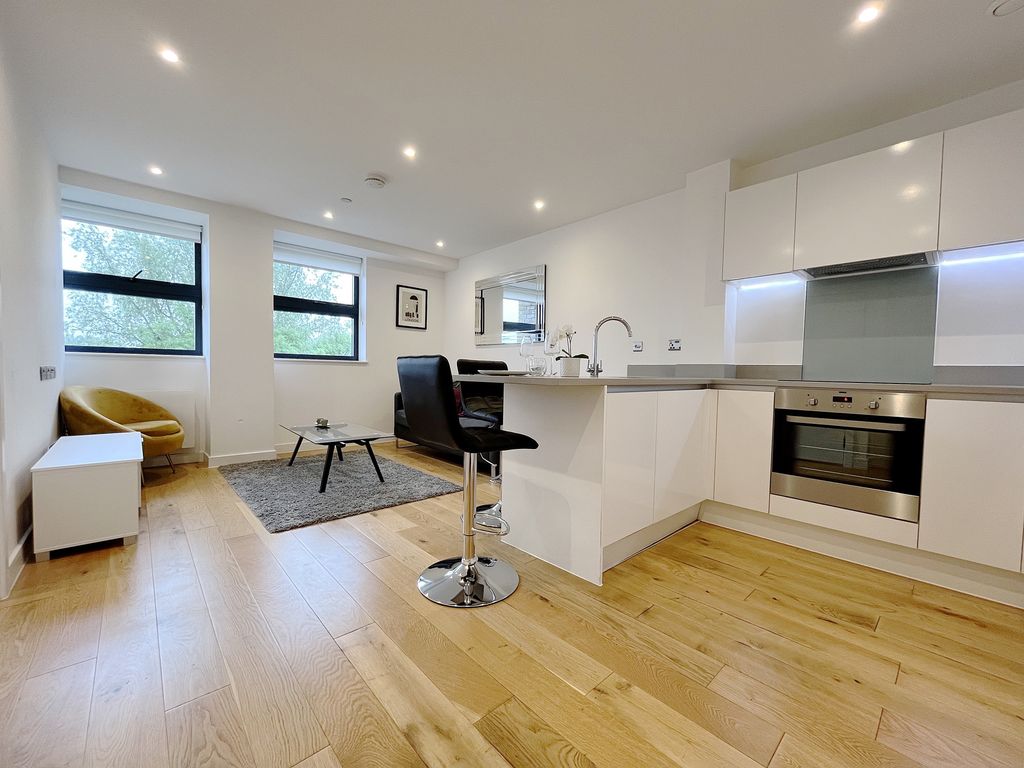 Property photo 2 of 9