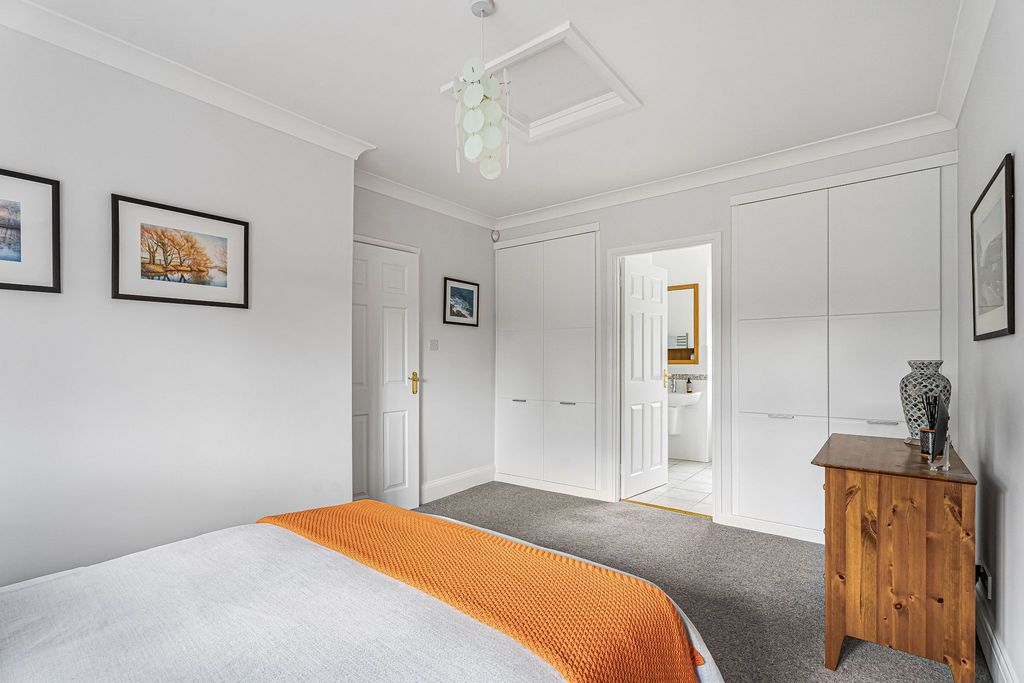 Additional image 17 of 4 bed detached house for saleGeorges Wood Road, Brookmans Park, Hatfield AL9