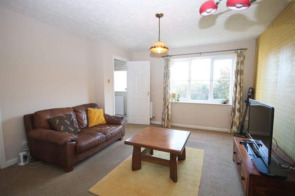 Property photo 3 of 12 Living Room 2.Jpg