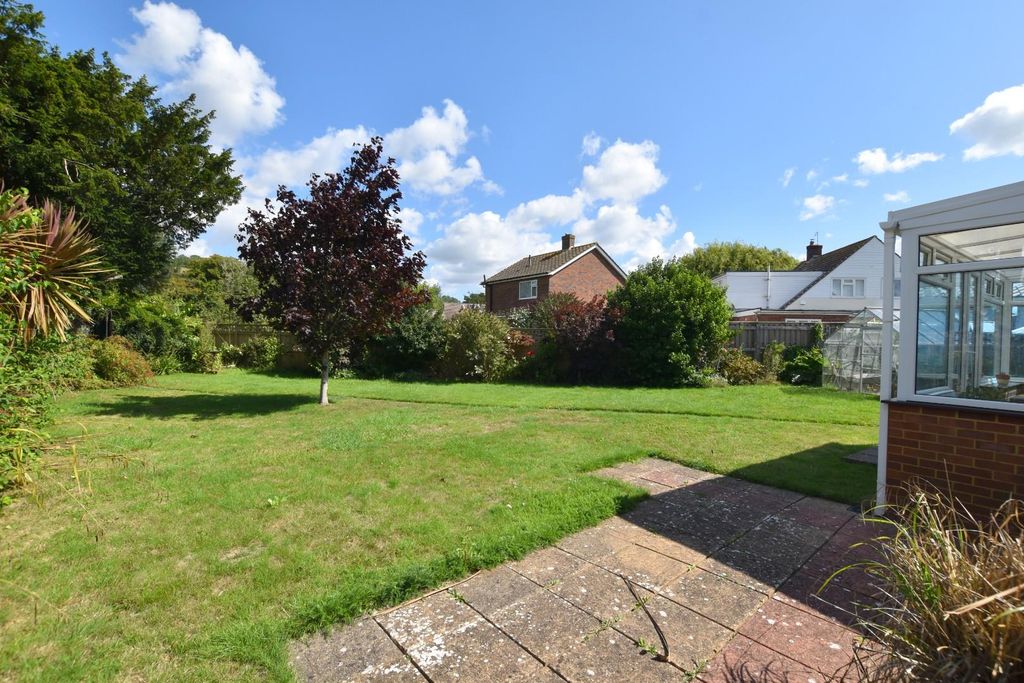Property photo 3 of 25 3 Chestnut Blue Sky (9).Jpg