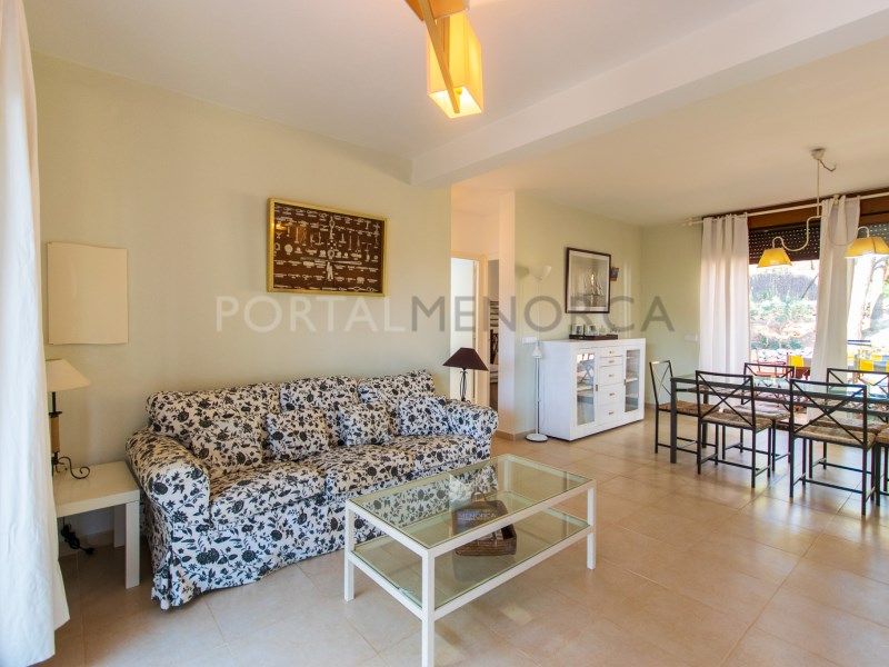 Property photo 2 of 39