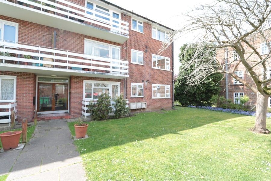 Property photo 1 of 7