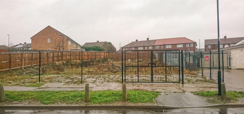 Property photo 1 of 10 Land