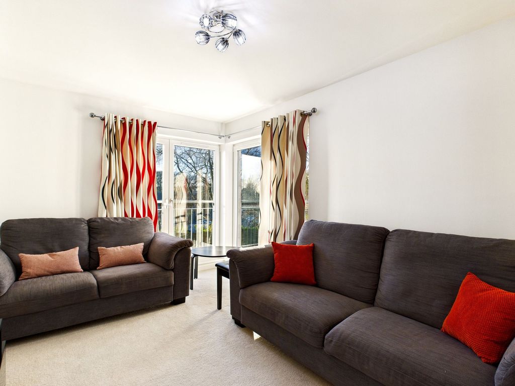 Property photo 2 of 20