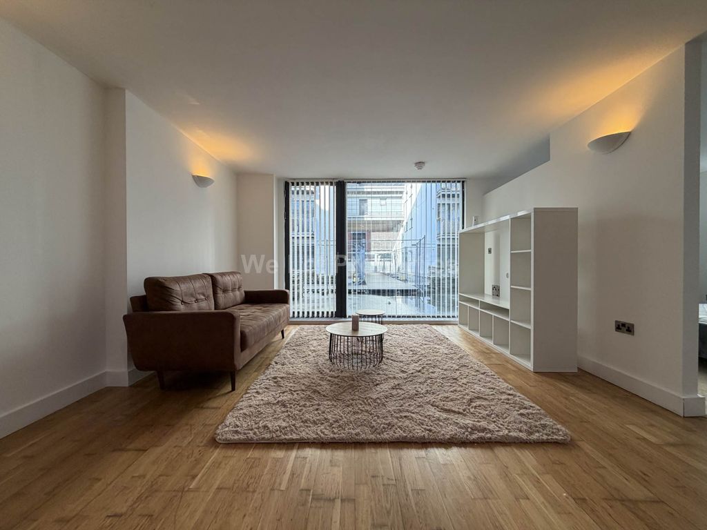 Property photo 3 of 7