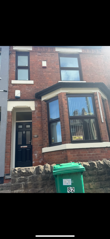 Property photo 1 of 12