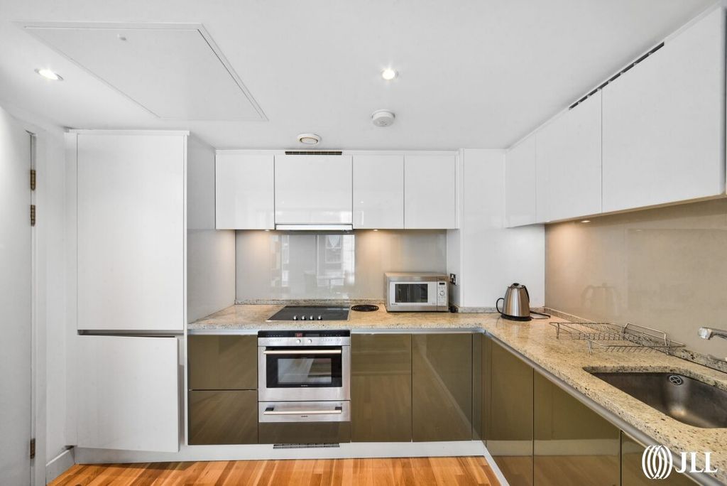 Property photo 2 of 16 Dsc_2324_High