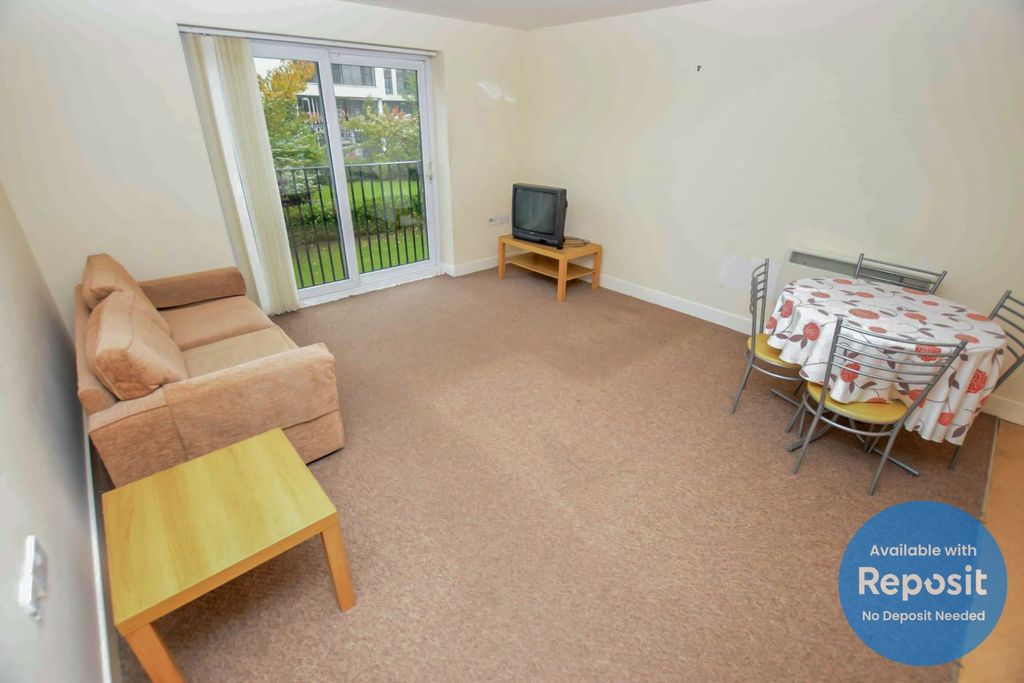 Property photo 1 of 11 Picture No. 18