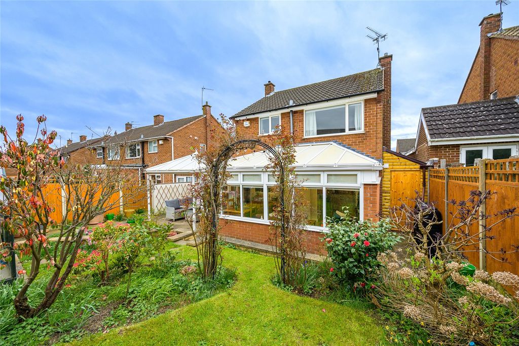 Property photo 3 of 31 Picture No. 22